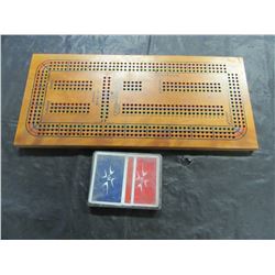 UNCLAIMED STORAGE - CLUB CRIBBAGEMASTER CRIB BOARD & CARDS (DRUEKE MODEL 1977)