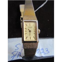 ESTATE - LADIES SEIKO QUARTZ WATCH