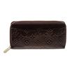 Image 1 : Louis Vuitton Amarante Vernis Monogram Zippy Wallet