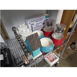 CINEMATIC MARQUEE LIGHTBOX, 4 PET DISHES, 2 PET JARS, BIRD HOUSE, HANDLE HOLDER, GROOM STEMLESS