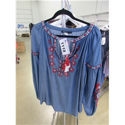 DESIGUAL LONG SLEEVE TOP RV $ 169 SIZE LARGE