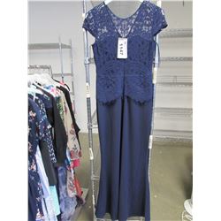 B.YOUNG EVENING GOWN RV $219 SIZE 36