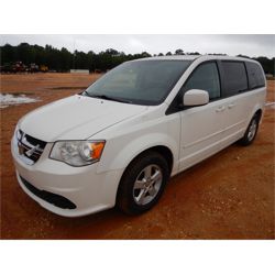 2013 DODGE Grand Caravan Passenger Van