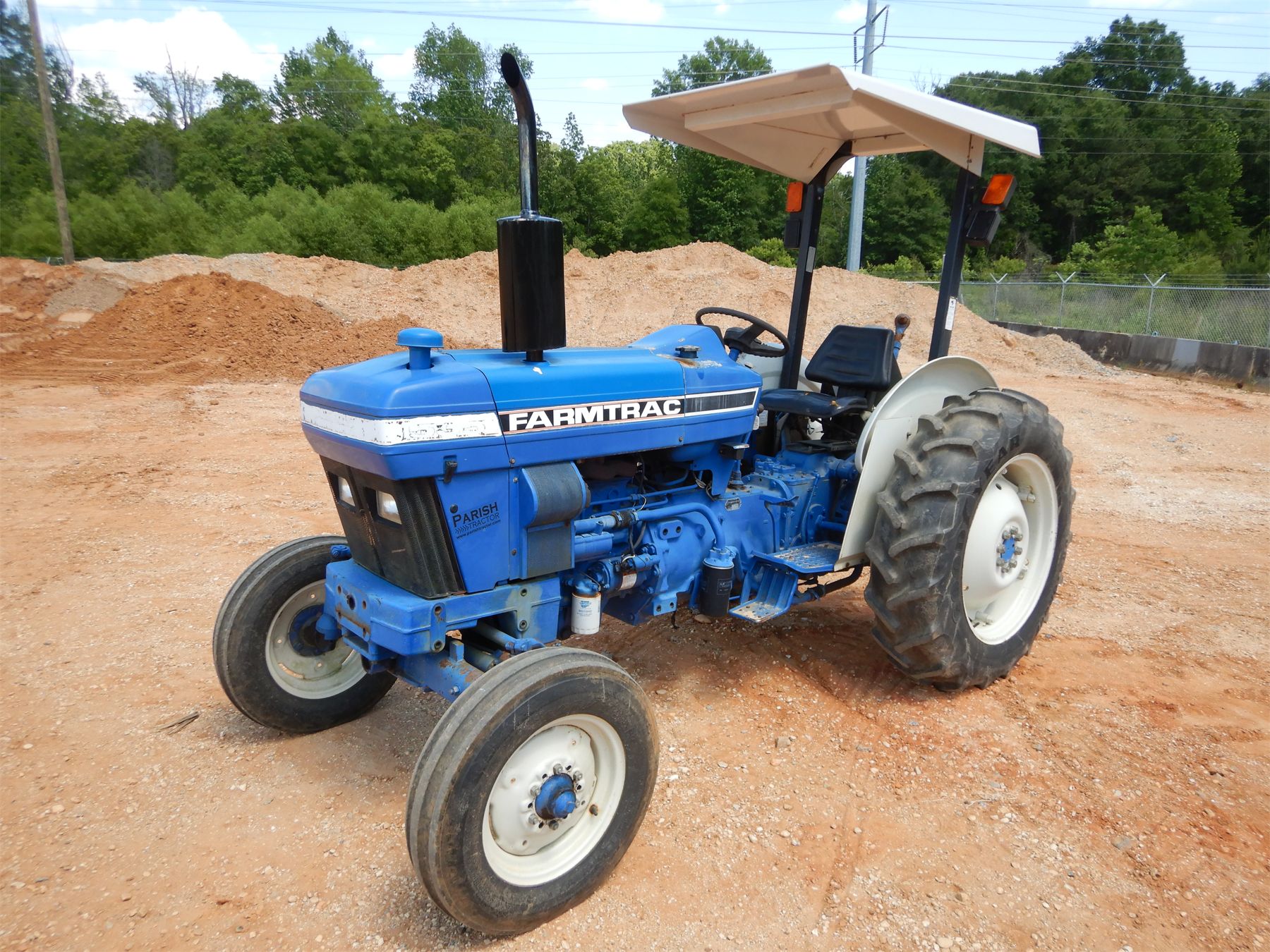 FARMTRAC 535 Tractor