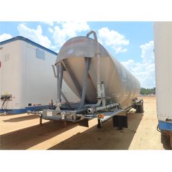 1985 FRUEHAUF TANK Pneumatic / Dry Bulk Trailer