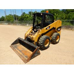 2010 CATERPILLAR 246C Skid Steer Loader - Wheel