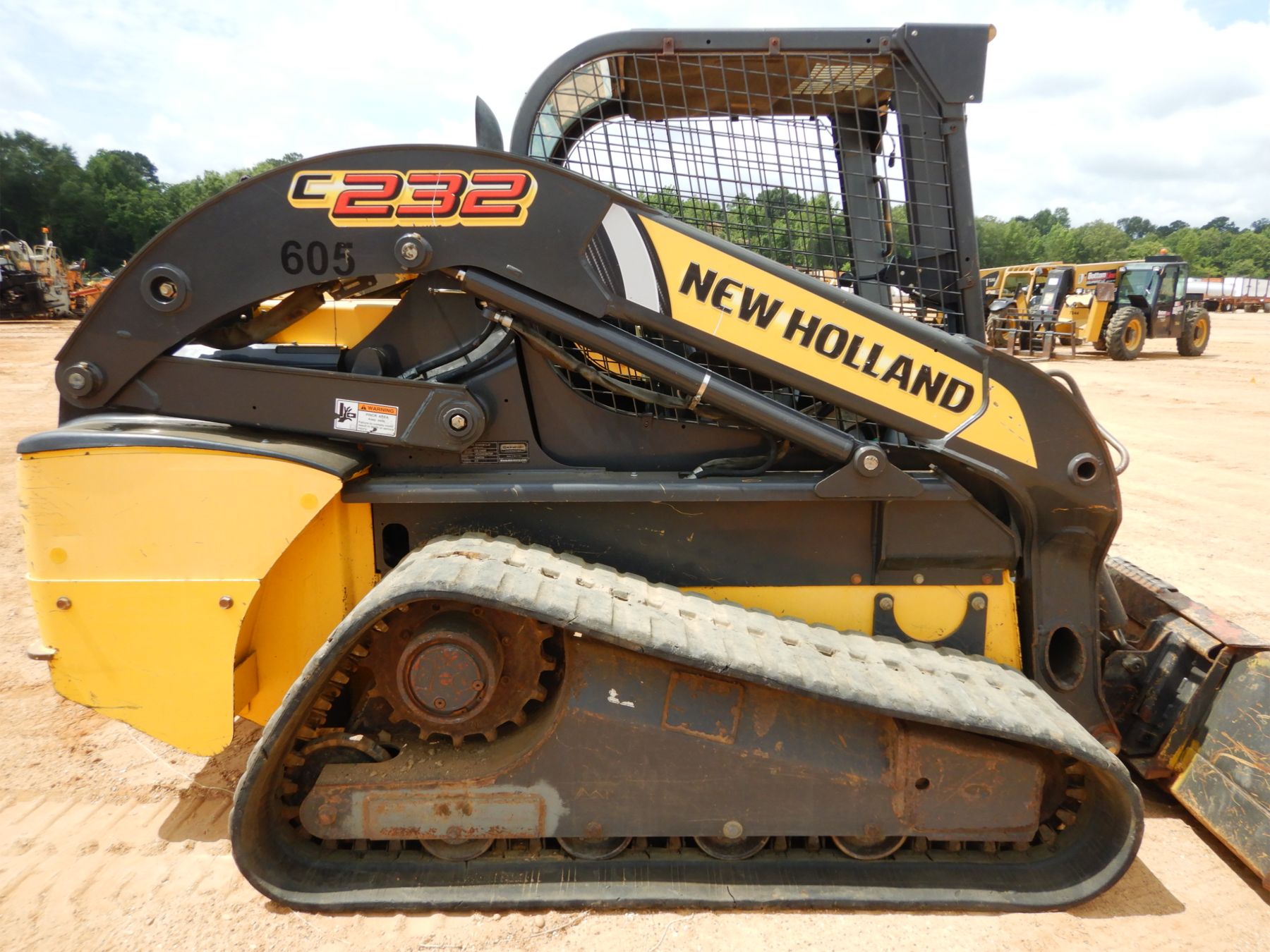 C232 2012 NEW HOLLAND C232 Skid Steer Loader - Crawler