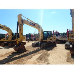 2015 KOMATSU PC210LC-10 Excavator