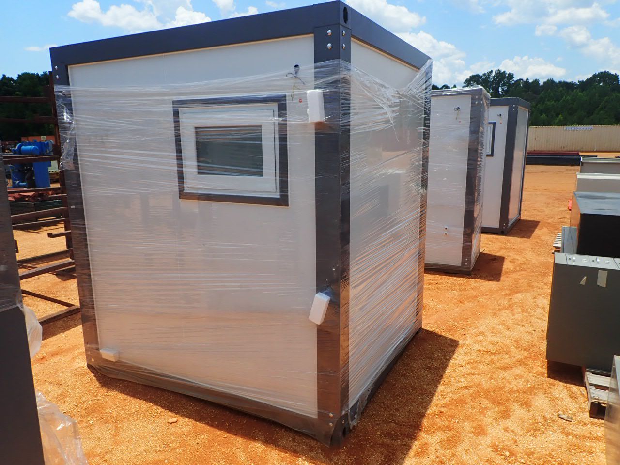 2020 BASTONE Portable Toilet House 110V, w/ shower (B9)