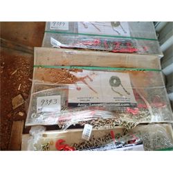 GREATBEAR Ratchet Binder & Chains (5) 5400lb binders, (10) 5/16" 20' chains (container)