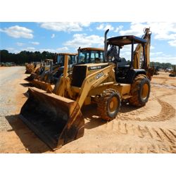 JOHN DEERE 410E Backhoe