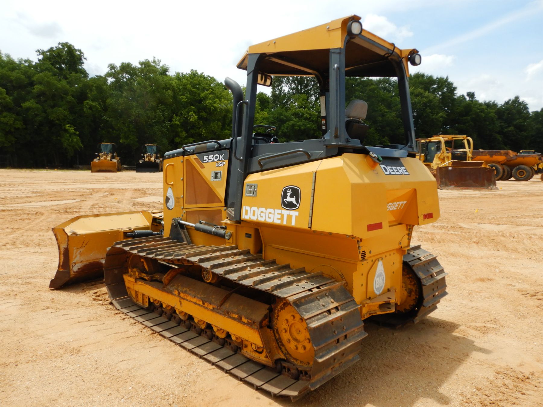 2015 JOHN DEERE 550K LGP Dozer / Crawler Tractor J.M. Wood Auction