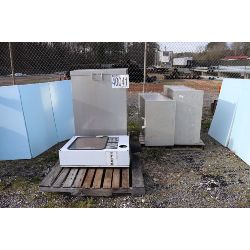 traffic boxes, Selling Offsite: Located in Alexander City, AL