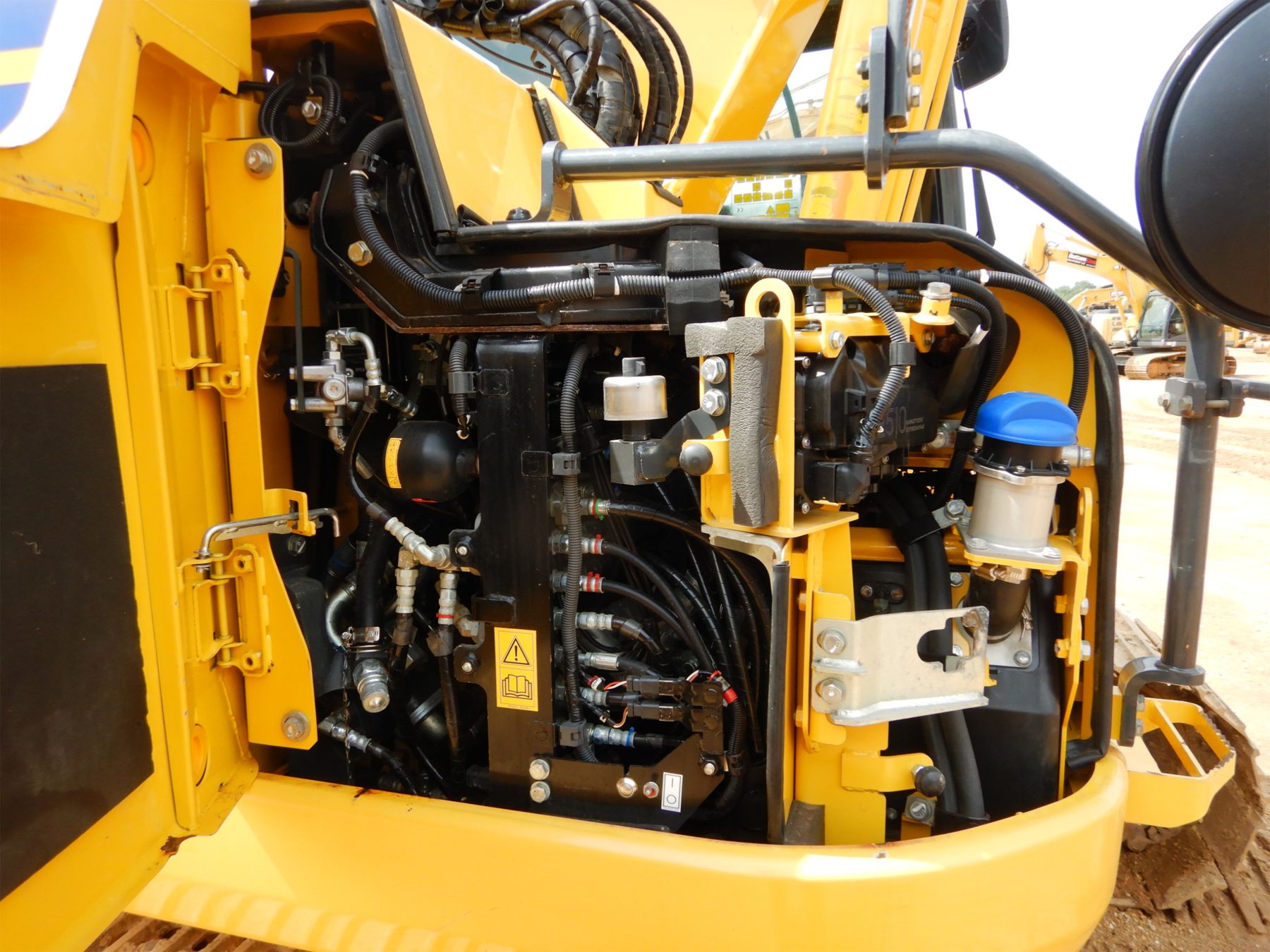 2017 KOMATSU PC138 US11 Excavator