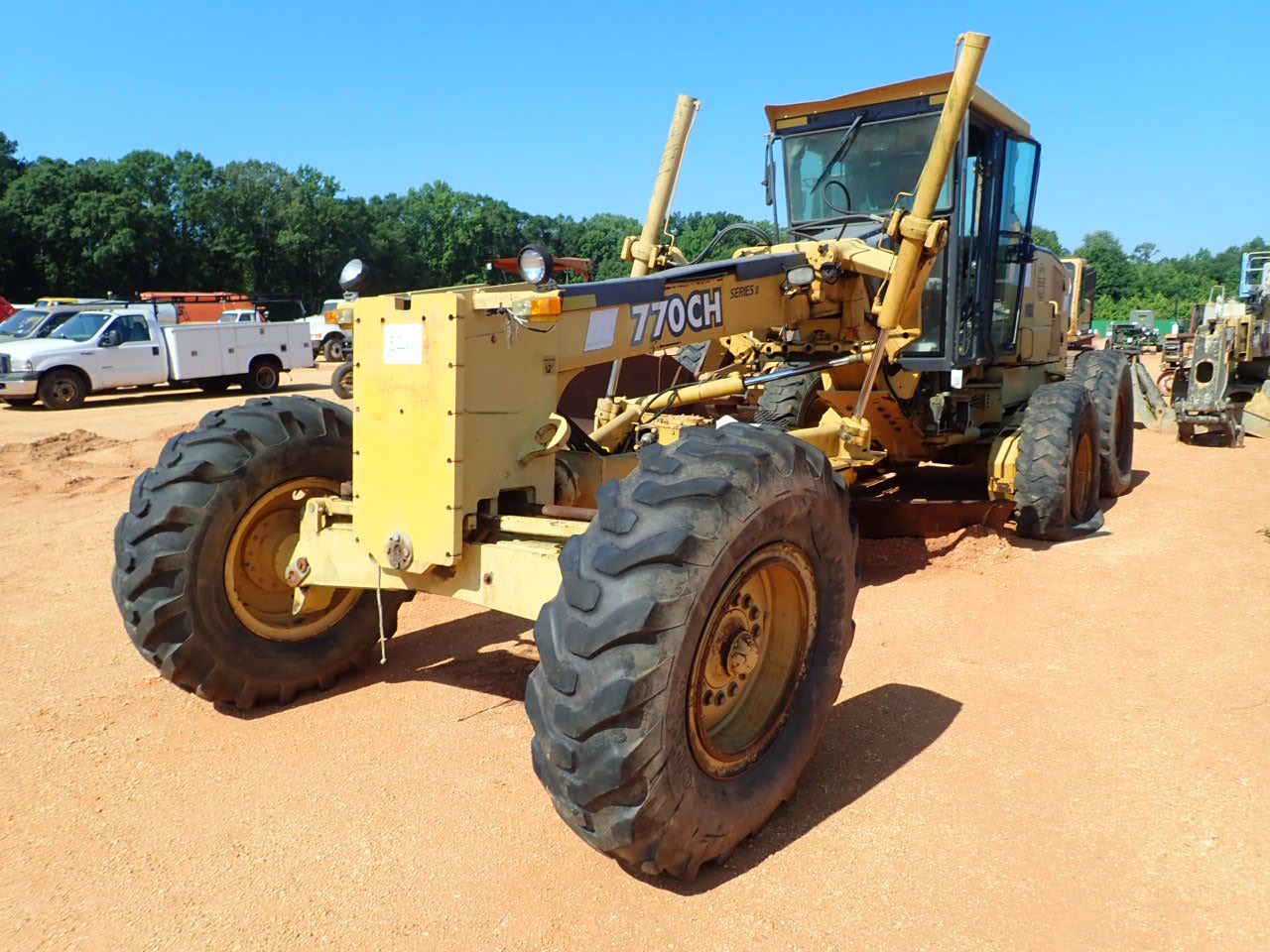 770ch 2004 JOHN DEERE 770CH SERIES II Motor Grader - J.M. Wood Auction ...