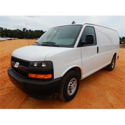 2018 CHEVROLET EXPRESS 2500 Box Truck / Cargo Van