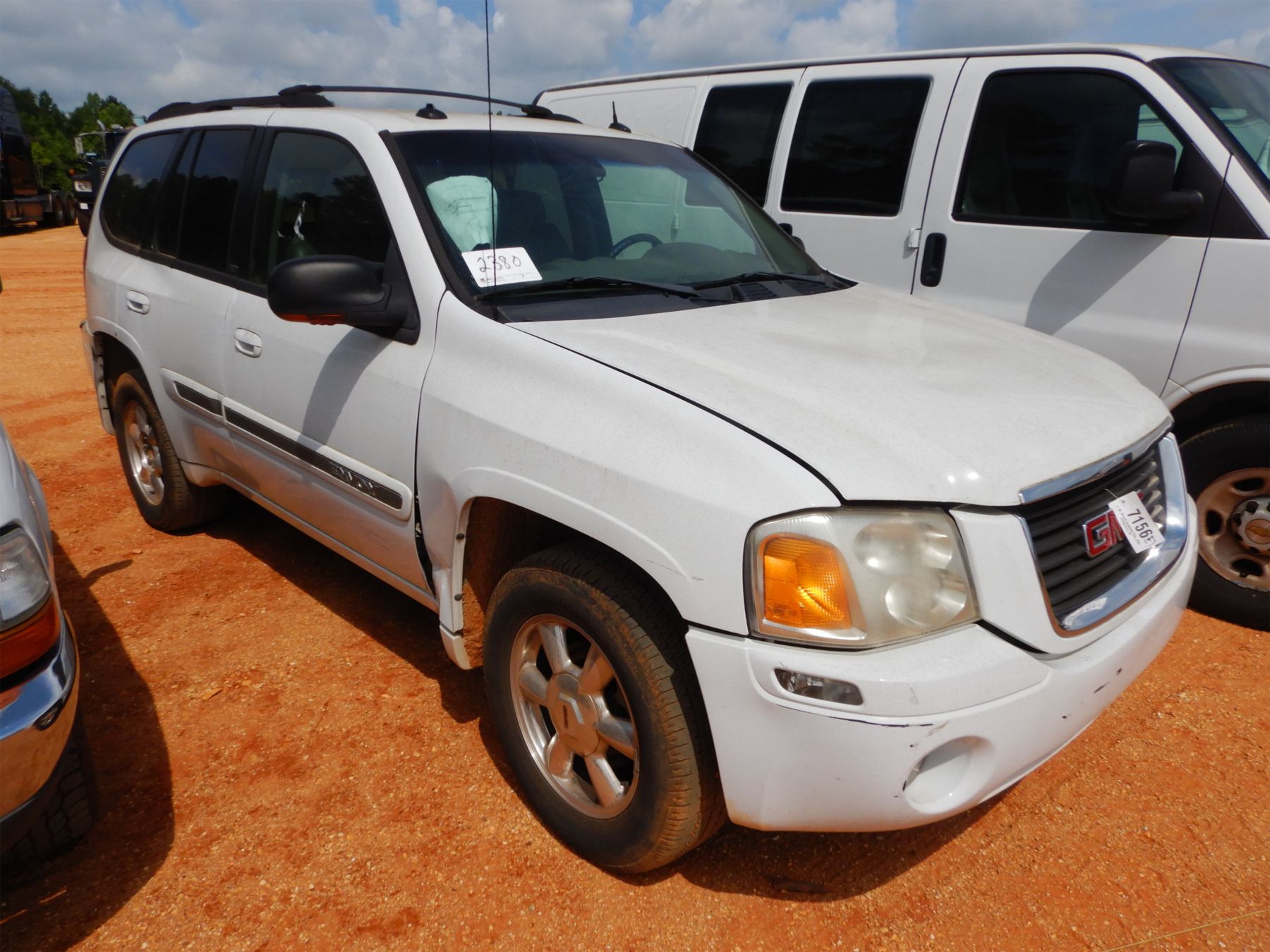2004 GMC ENVOY Car / SUV