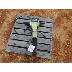 Bosch elect jack hammer (B-9)