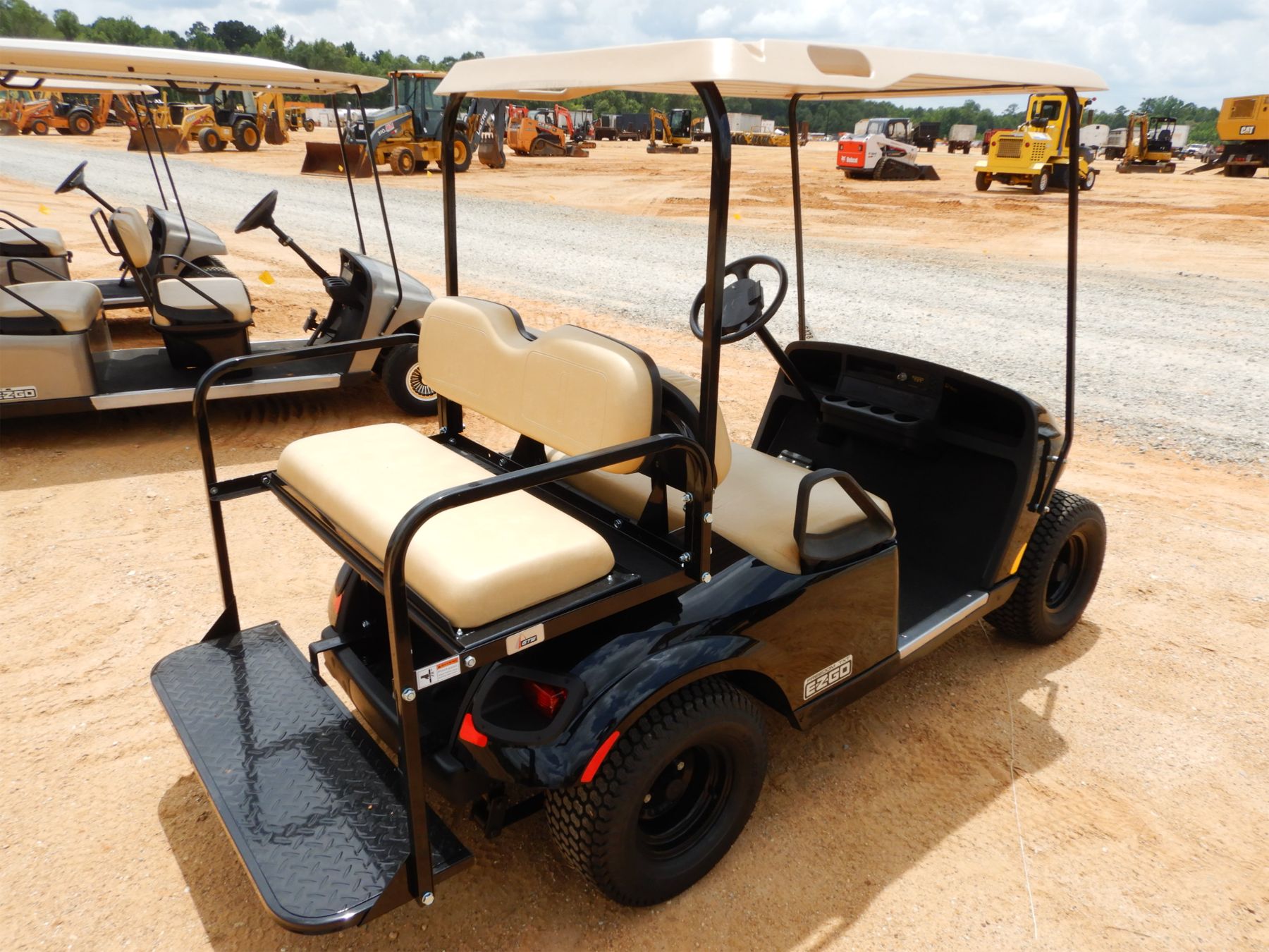 EZ GO GOLF CART ATV / UTV / Cart