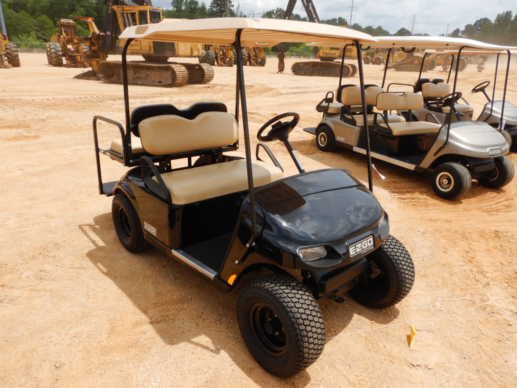 EZ GO GOLF CART ATV / UTV / Cart