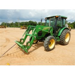 JOHN DEERE 5525 Tractor