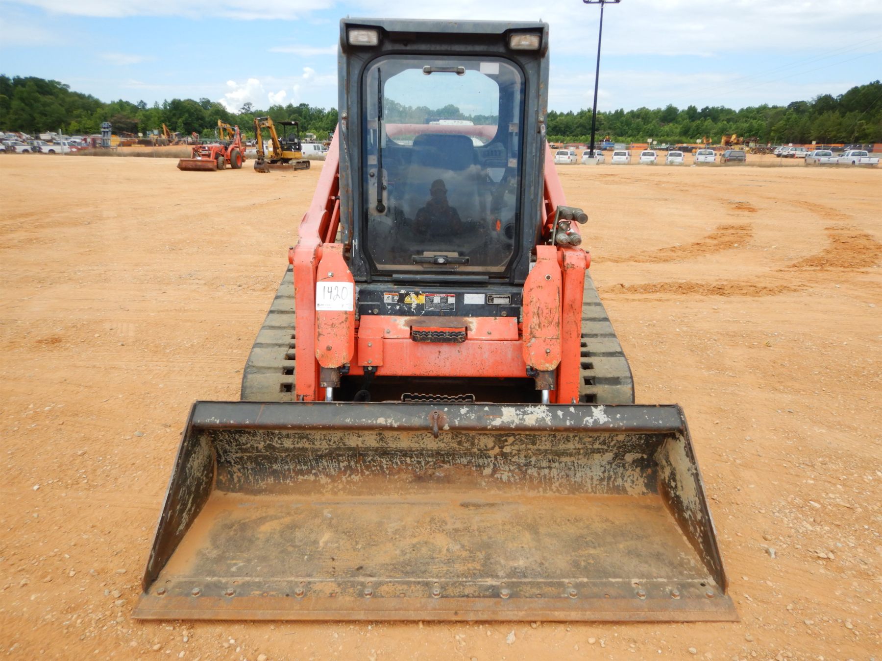 2013 KUBOTA SVL902 Skid Steer Loader Crawler