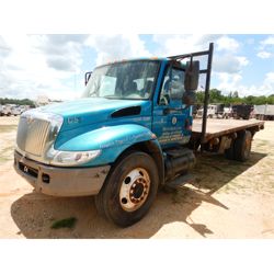2003 INTERNATIONAL 4300 Flatbed Truck