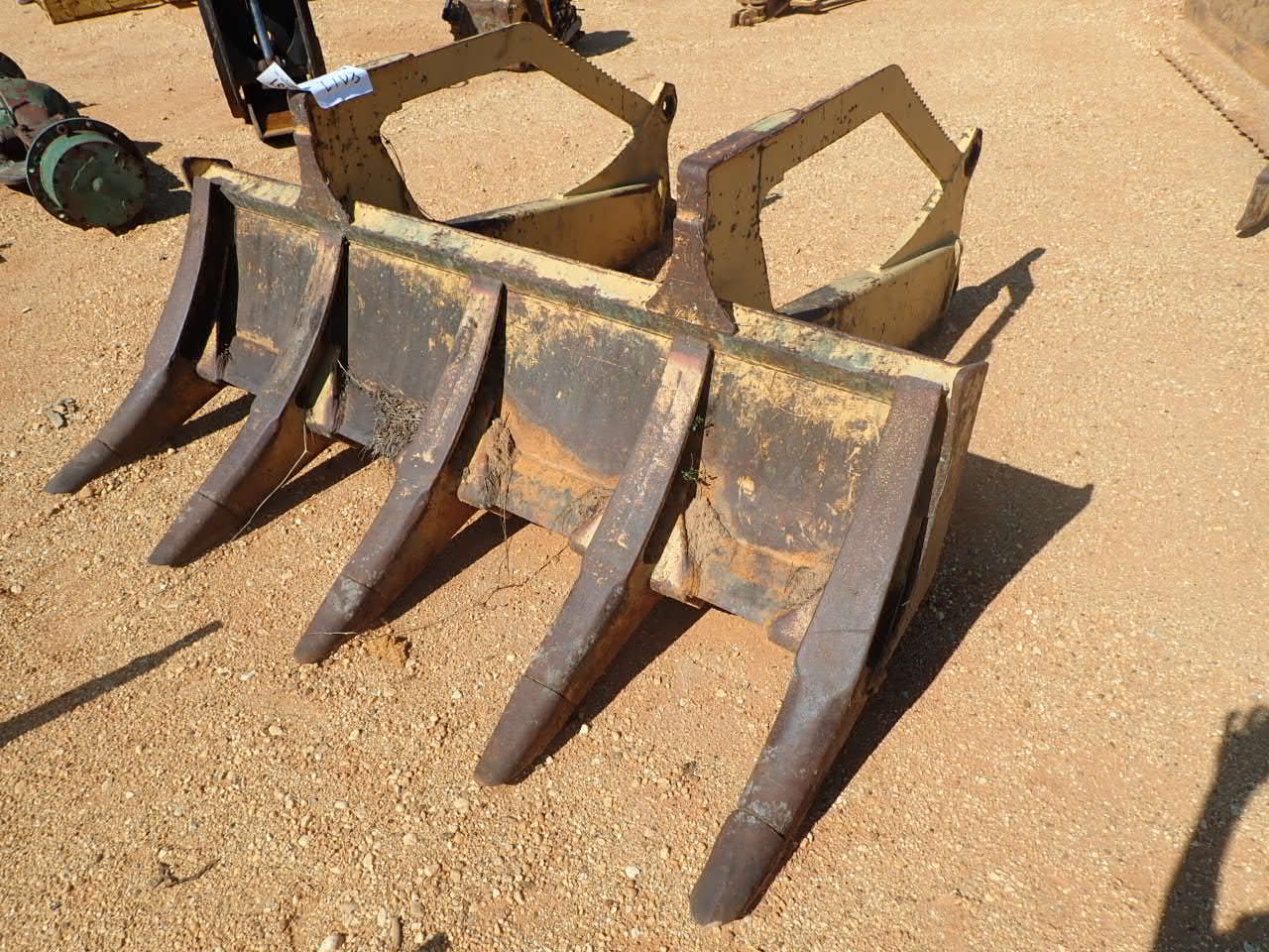 stacking rake, fits log skidder (A3)