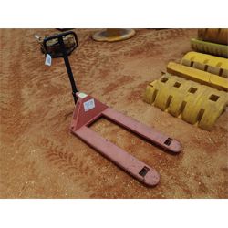 pallet jack (B9)