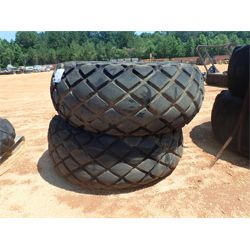 (2) 24.5 x 32 tires & rims (B8)