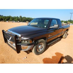 2000 DODGE RAM 2500 Pickup Truck
