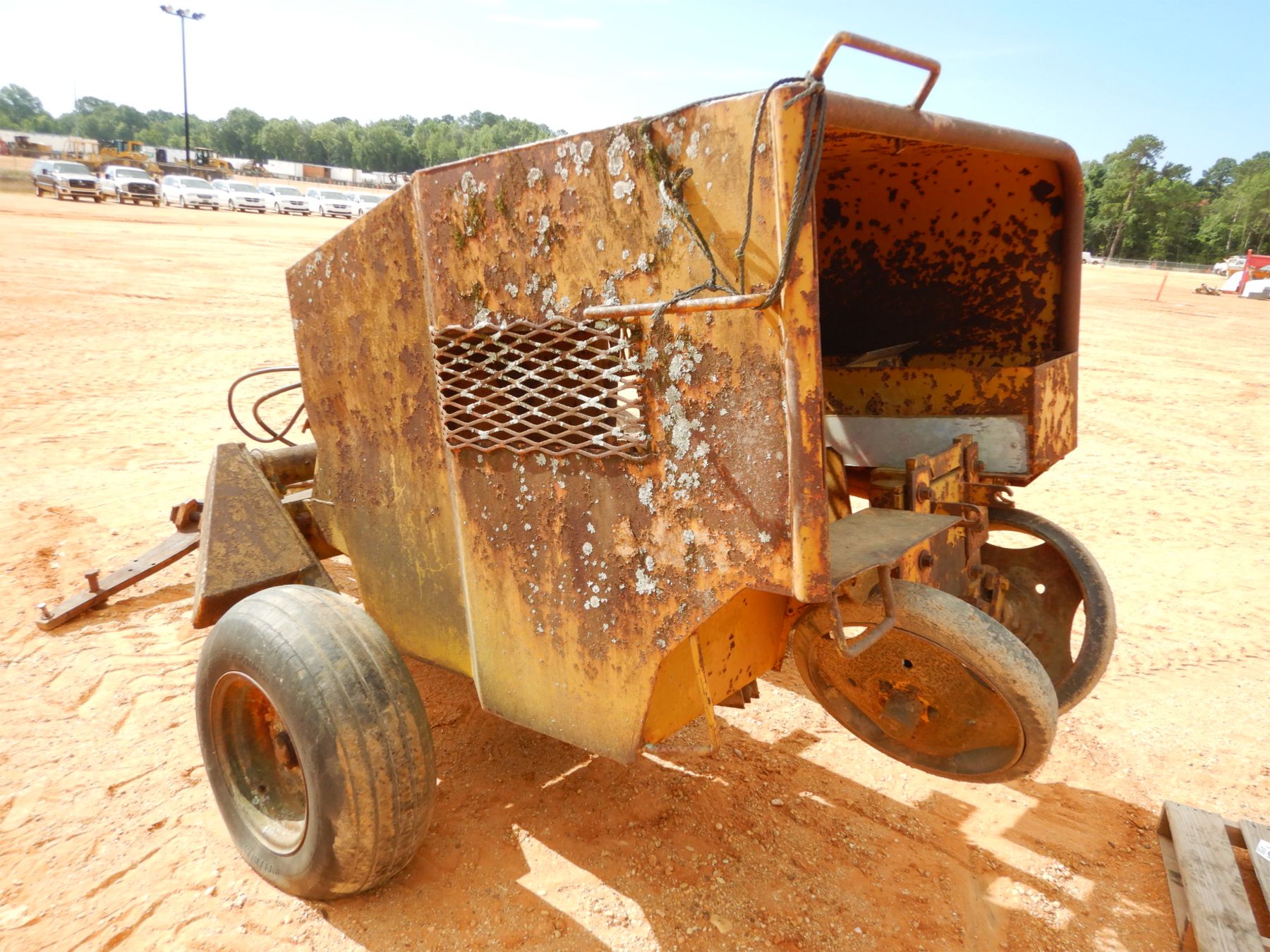 REYNOLDS tree planter F900 (A3)