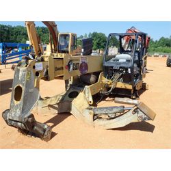 CATERPILLAR TH360B Forklift - Telehandler