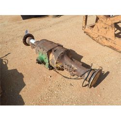 JOHN DEERE axle, fits log skidder (A3)