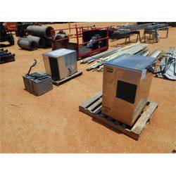 (2) ice machine Scotsman & Hoshizaki (B9)