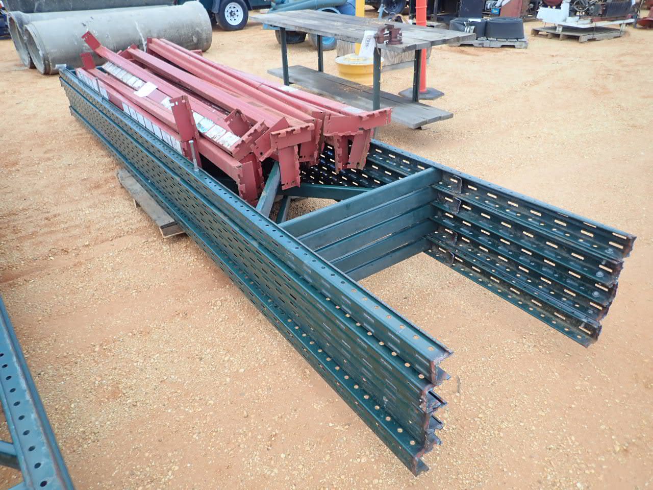 Pallet Risers Rails pallet support rails w/upright (B9)