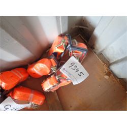 (4) 2" x 27' ratchet tie down strap (in container)