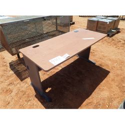 5' computer table (C6)