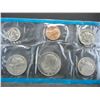 Image 8 : (2) 1980 Mint Sets Comes With Original Box
