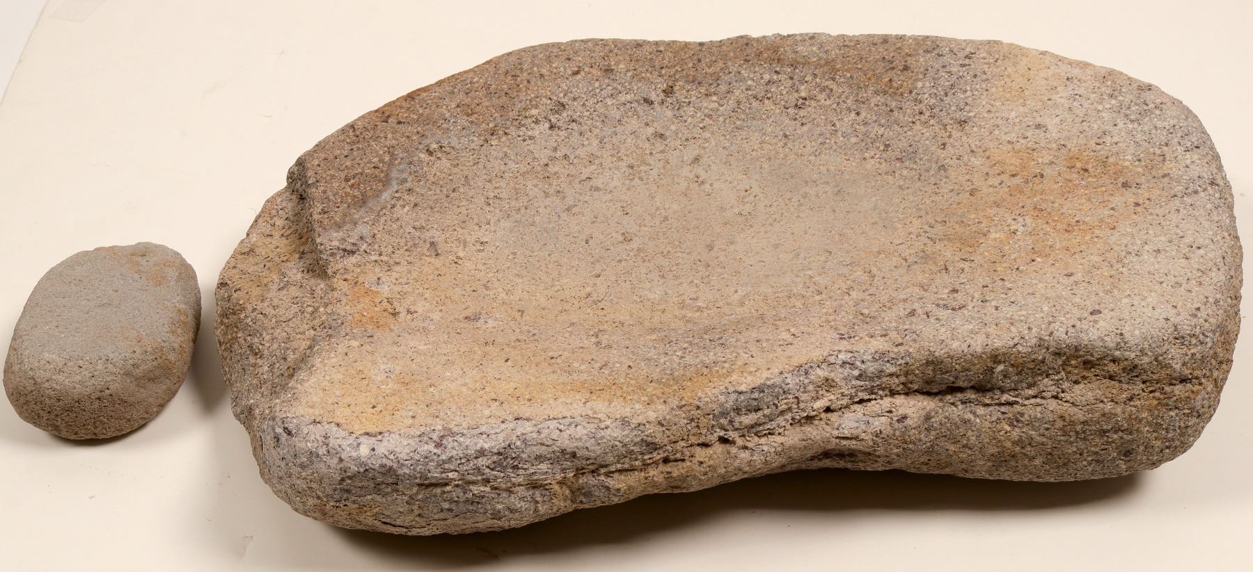 Metate & Mono from the Great Basin of U.S. (115388)