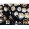 Image 3 : Faux Pearl Designer Costume Jewelry Grab Bag (125+ pieces)  (116150)