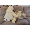 Image 2 : 2 Large Stuffed Animals