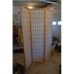 Folding Wall Divider 6ft Tall