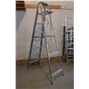 Image 1 : 8 ft Metal Folding Ladder