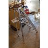 Image 1 : Folding Ladder (4ft)