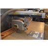 Image 2 : Dewalt 10" Radial Arm Saw w/ Table