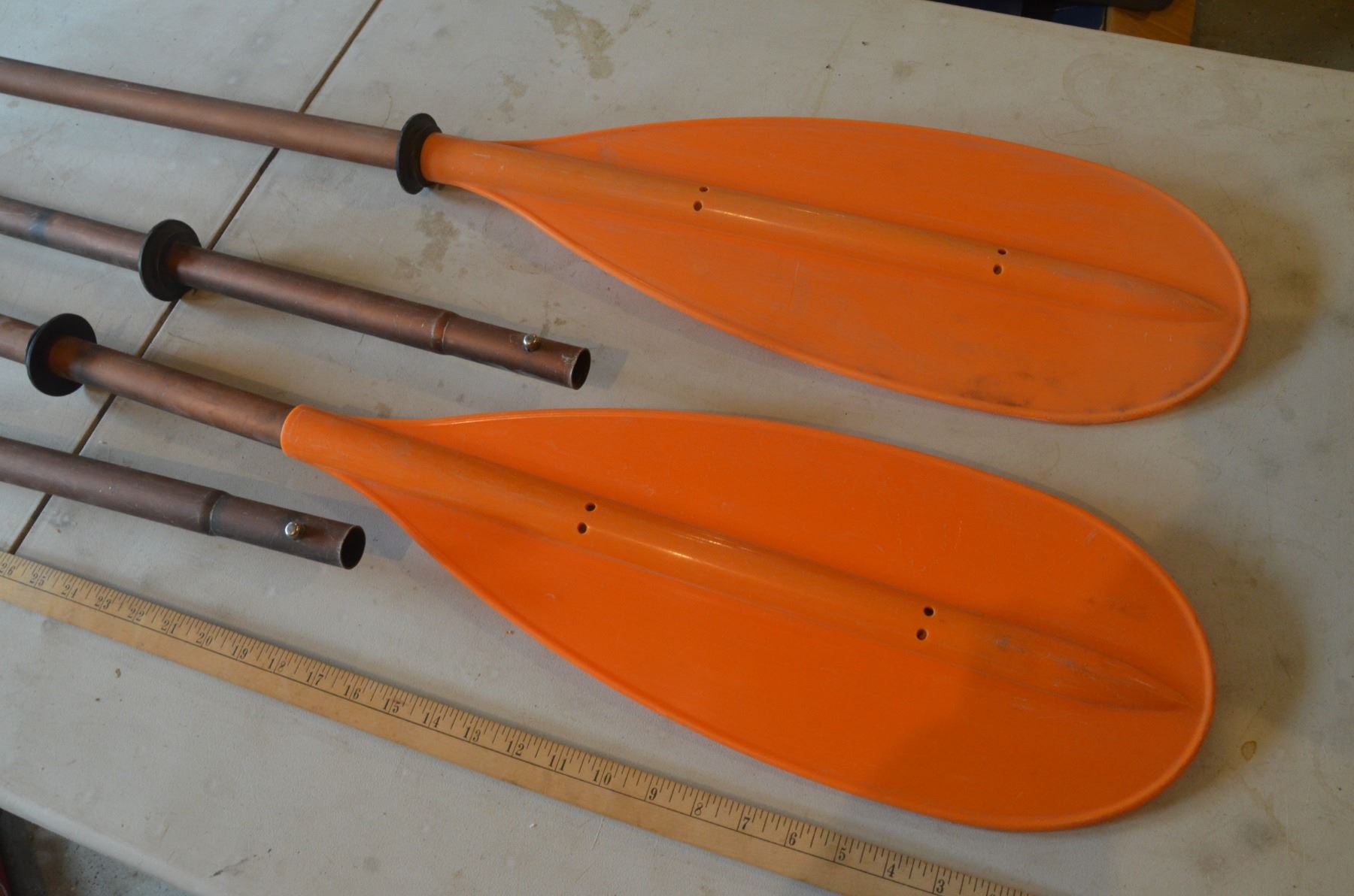 Oars Cad Oars - Bodnarus Auctioneering