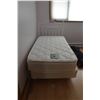 Image 1 : King Koil Box Spring, Mattress