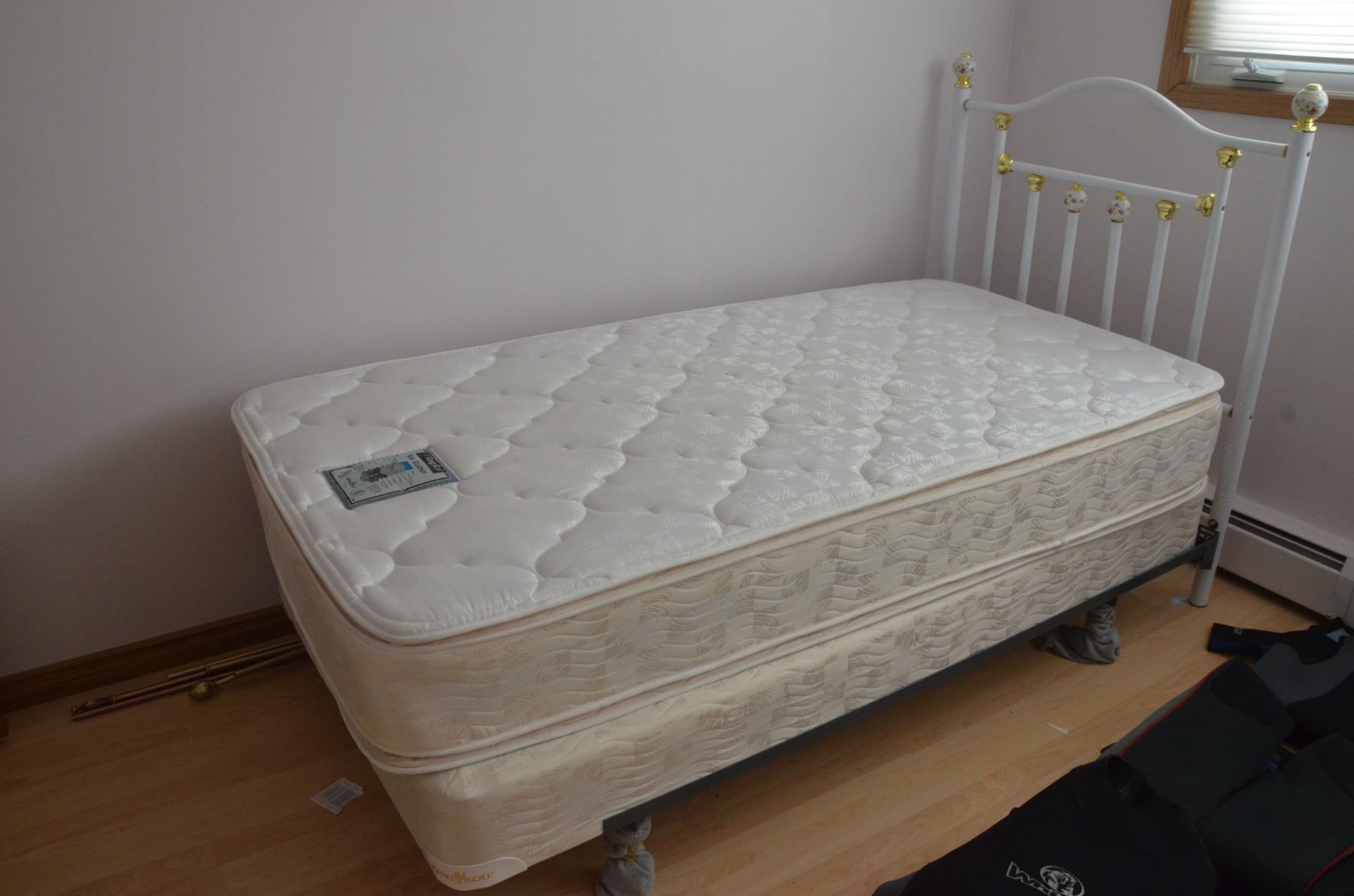 King Koil Box Spring, Mattress