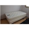Image 2 : King Koil Box Spring, Mattress